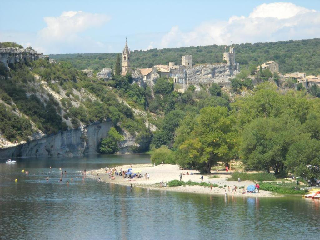 "Les Tournesols" Villa Saint-Martin-dʼArdèche Bagian luar foto